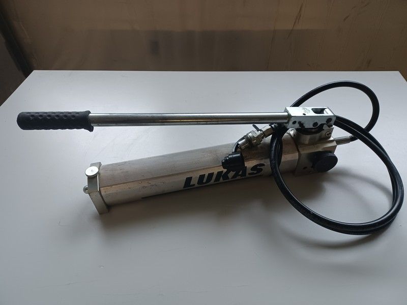 Hydraulik-Handpumpe Lukas LH2/0,9-70 in Thüringen - Bad Tennstedt