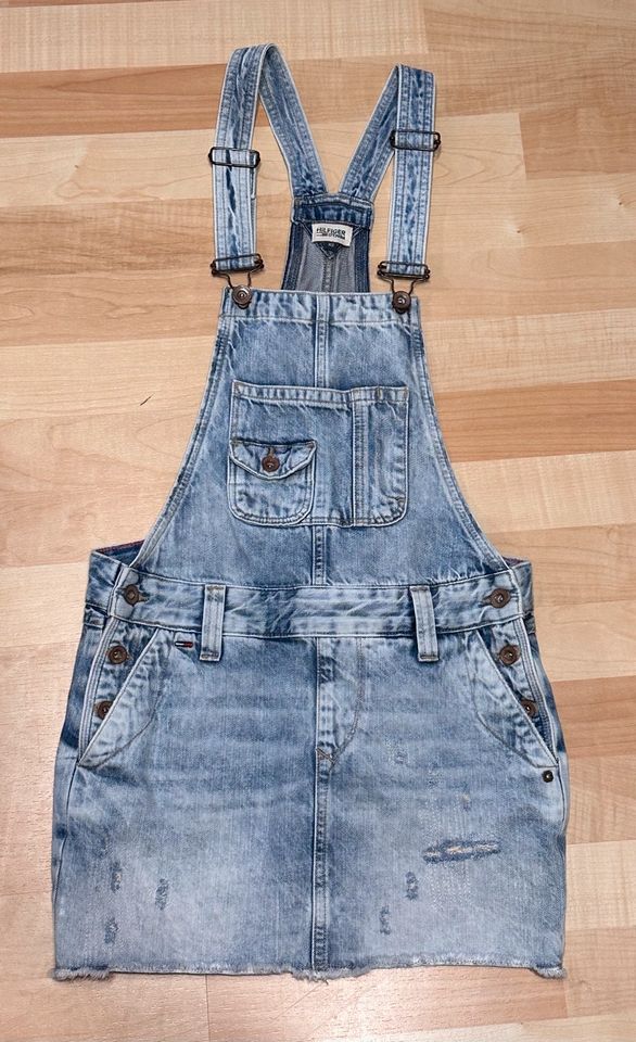 Tommy Hilfiger Latzkleid Jeans kurz Gr. XS - Neu❗️NP 129€ in Altlandsberg