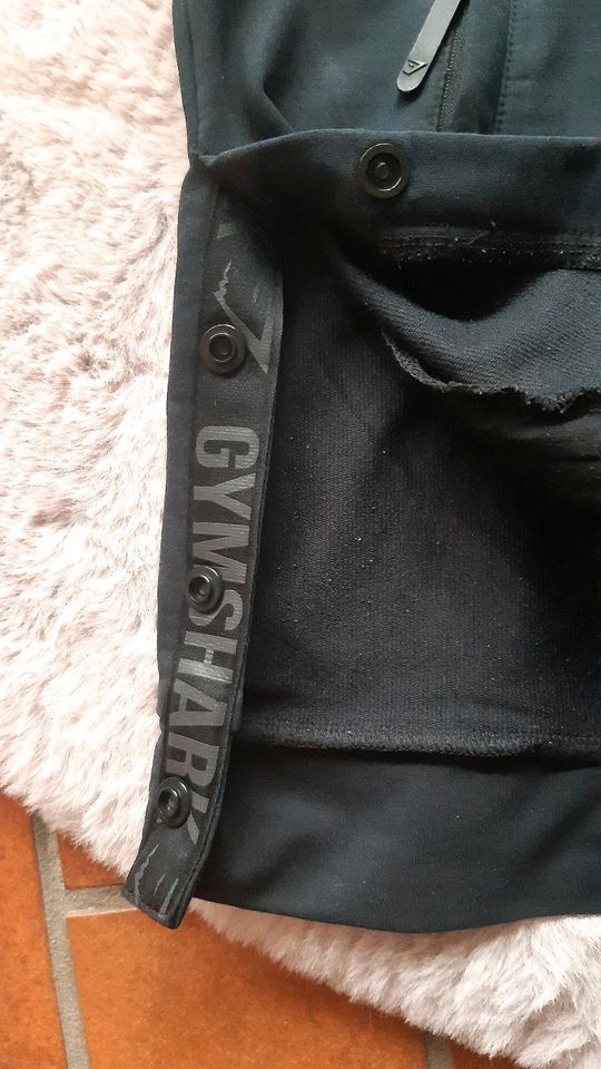 Gymshark pulli schwarz Gr L in Bergisch Gladbach