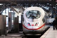 ⭐ Deutsche Bahn ⭐ Verkäufer (m/w/d) gesucht ⭐ auch ohne Erfahrung Berlin - Neukölln Vorschau