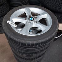 Original BMW Felgen - Reifengröße 205 / 50 R17 89V Niedersachsen - Oldenburg Vorschau