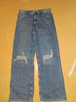 Bershka Jeans Hose 90s Wide Gr. 42 Schlaghose m. Löchern Baden-Württemberg - Villingen-Schwenningen Vorschau