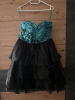Verschiedene Kleid Kleider Ballkleid Abendkleid Sommerkleid Baden-Württemberg - Donzdorf Vorschau