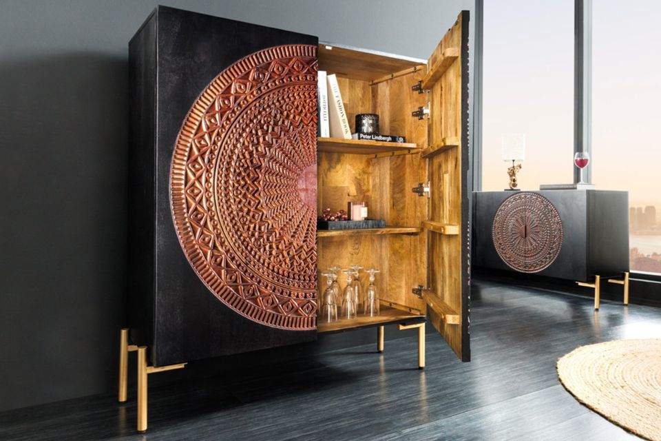 Massives Highboard MANDALA 120cm Mangoholz schwarz goldene Füße Anrichte Riess-Ambiente in Hamburg