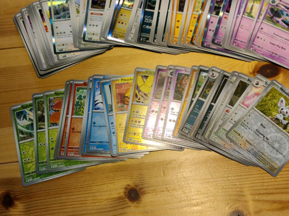150 Pokemon Karten Sammlung - Temporal Forces - keine doppelt in Berlin