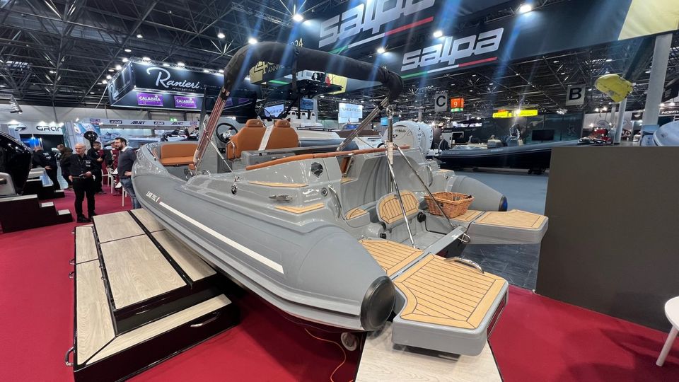 ZAR 79 SL SPORT LUXURY NEUBOOT ZARFORMENTI ** Sofort lieferbar in Schortens