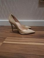 Casadei Pumps Blade High Heels Lackleder Beige 38 Nordrhein-Westfalen - Minden Vorschau