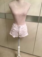 H&M Hotpants Jeans Short Gr.36 neu Nordrhein-Westfalen - Gelsenkirchen Vorschau