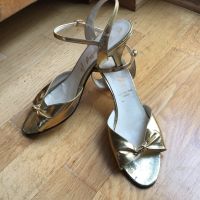 Vintage Sandaletten, Gold, Gr 40, Absatzschuhe Sandalen, Festival Nordrhein-Westfalen - Hemer Vorschau