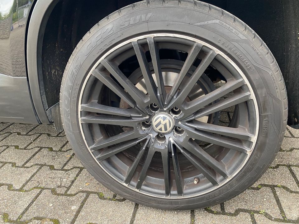 Volkswagen Tiguan Sport & Style 4Motion,Leder,Garantie uvm. in Mühlhausen