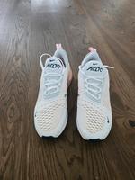 Nike Air Max,  weiß/apricot in der Größe 40,5 Hessen - Hanau Vorschau