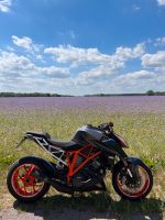 KTM 1290 Super Duke R 2017 2h. Um/Unfall frei / Scheckheft Leipzig - Möckern Vorschau