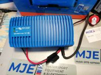 Victron IP 67 12 V / 17 A Blue Smart Ladegerät für AGM Batterien Hessen - Waldeck Vorschau