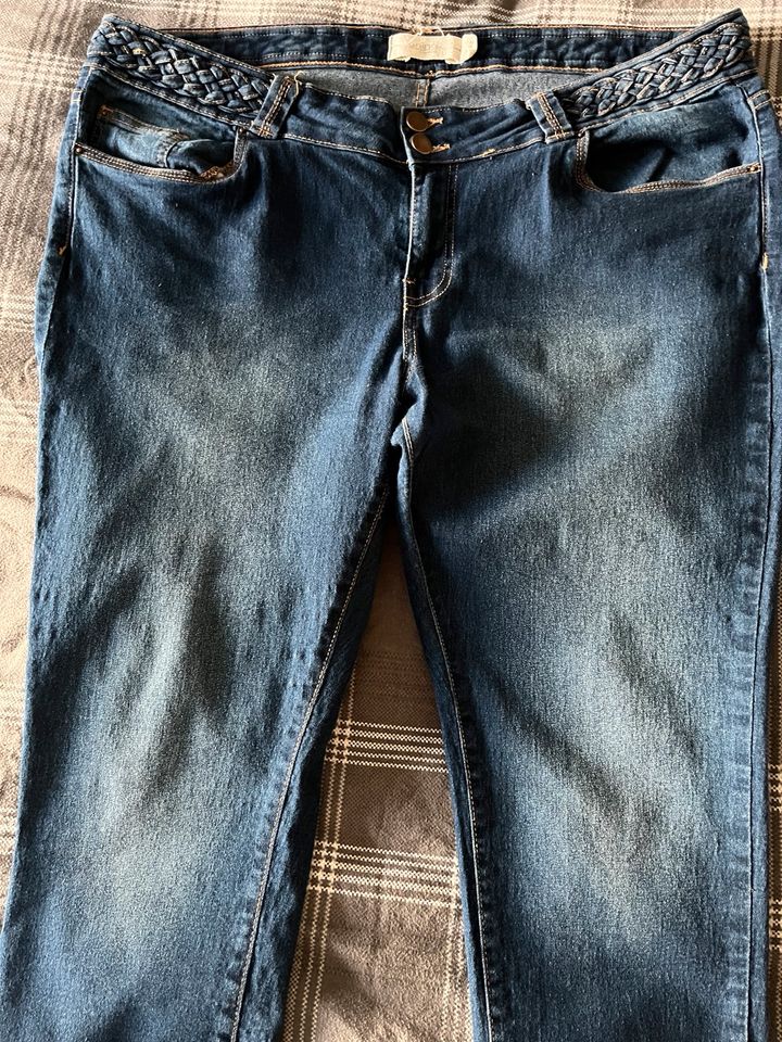 7/8 Damen Jeanshose Gr.48 in Bucha