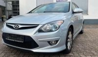 Hyundai i30 1.4 Benziner, Sitzheizung, Klimaautomatik Hessen - Langen (Hessen) Vorschau