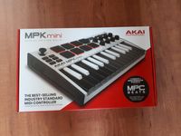 AKAI MPK Mini MK3 White Midi Controller Nordrhein-Westfalen - Bad Berleburg Vorschau