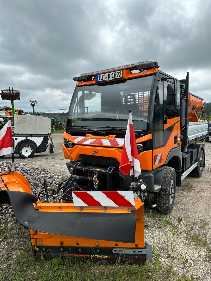 Aebi MT 770 4x4, Winterdienst, Streuer + Pflug in Immendingen