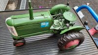 Traktor Oliver Standard 77 Trecker Metalltraktor Metalltrecker Nordrhein-Westfalen - Holzwickede Vorschau