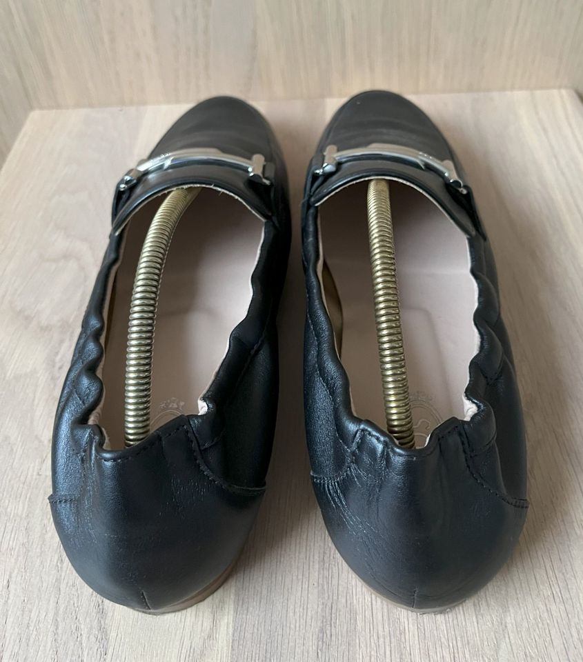 Tod‘s Loafer – Damenschuhe – Ballerina – flach – schwarz – Gr. 38 in Erlangen