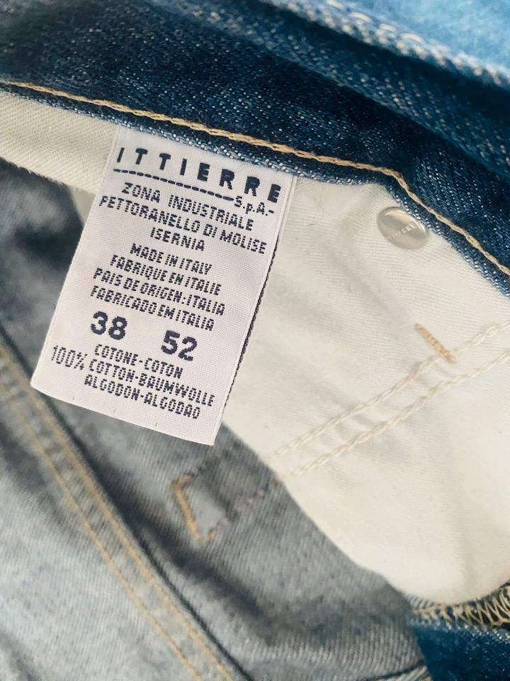 Versace Herren Jeans Couture, neuwertig NP 650€ in Stuttgart