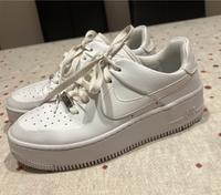 Nike Schuhe Sneaker Air Force 1 ,  Gr. 38 Niedersachsen - Friesoythe Vorschau