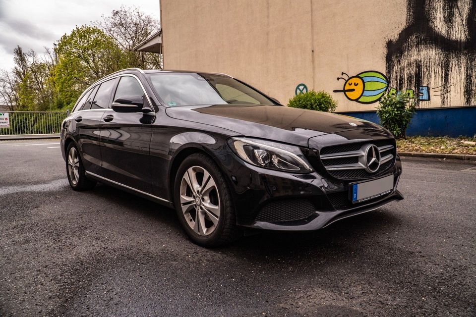 Mercedes-Benz C 220 T BlueTec / d in Frankfurt am Main