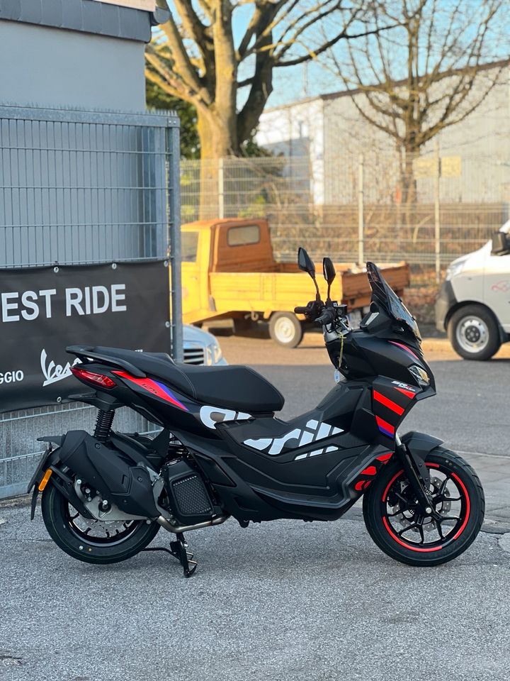 Aprilia SR GT 125 Replika in Krefeld