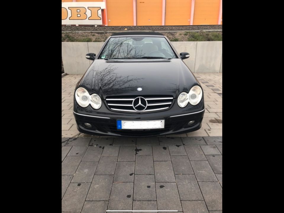 Mercedes CLK 320CDI Cabrio in Emmendingen