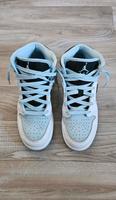 White/Ice blue-black Nike Air Jordan 1 MID SE (GS) in Gr. 38 Orig Niedersachsen - Hagen im Bremischen Vorschau