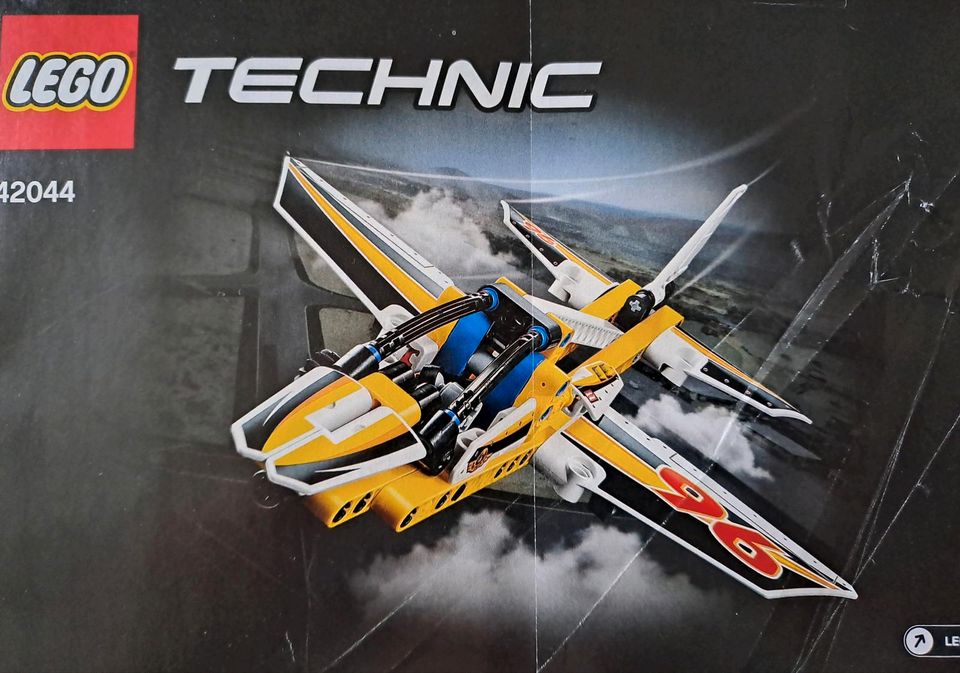 Lego Technic 42044 Team Jet ab 7 Jahre in Dresden