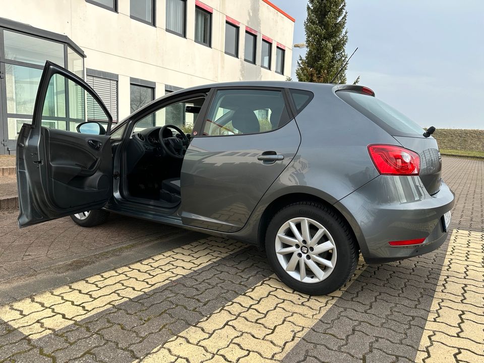 Seat Ibiza 1.0 MPI Reference Klima PDC ZV elFH TÜV-neu Scheckheft in Ziesendorf