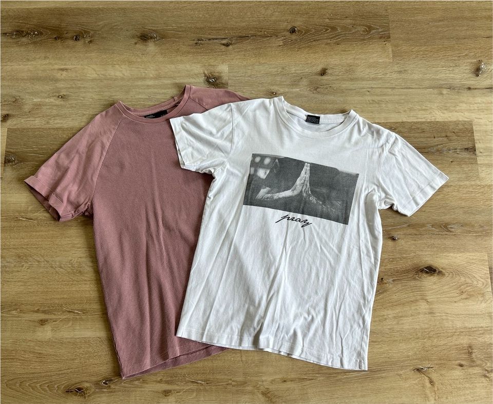 T-Shirt Paket Größe XS / S für Herren in Nidderau