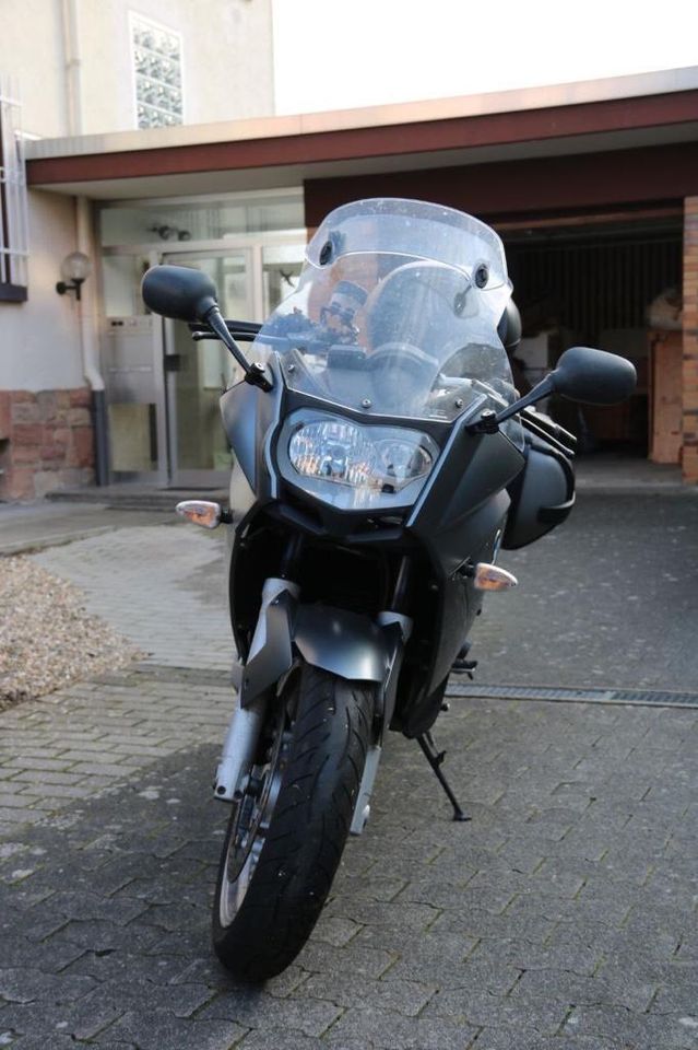 Top gepflegtes Motorrad BMW F800 ST zu verkaufen in Mainz