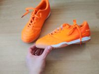 Jungs tolle Sportschuhe Hallenschuhe 30/31 neon orange Rostock - Lütten Klein Vorschau