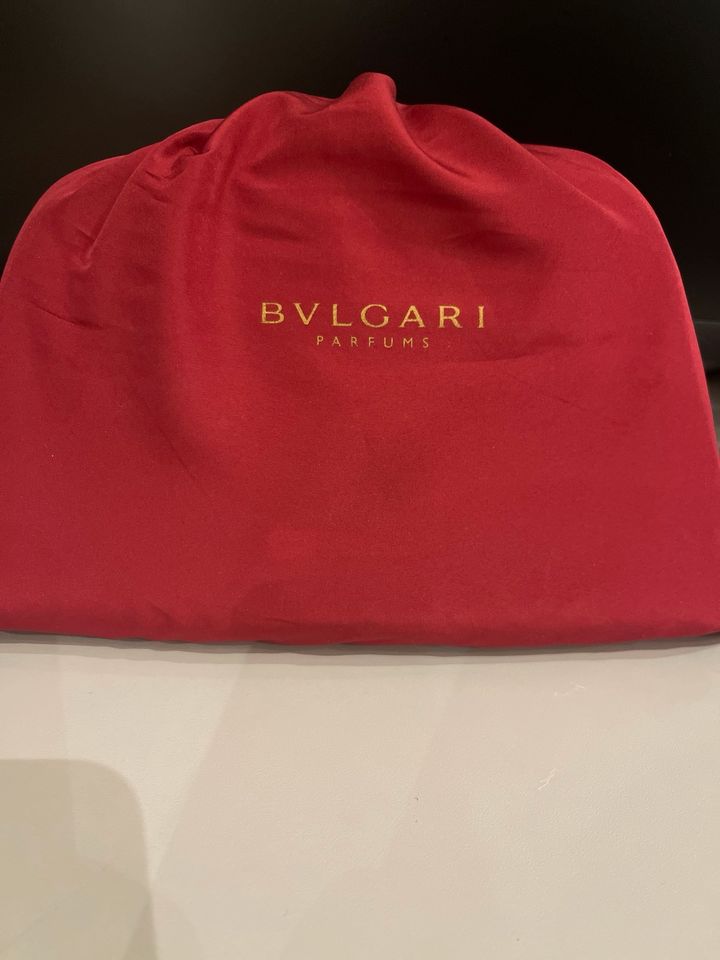 NEU Bvlgari Kosmetik Tasche / Schmink Beutel rot in Rheda-Wiedenbrück