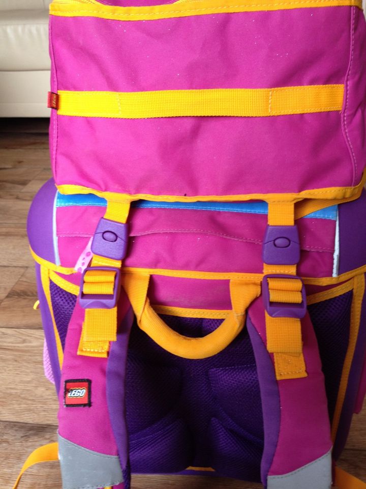 Schulranzenset von lego friends mit anklippbaren Rucksack in Gorden-Staupitz