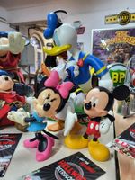 Mickey & Minnie Mouse Figuren Resin Walt Disney Staue Micky Maus Nordrhein-Westfalen - Mülheim (Ruhr) Vorschau