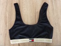 TOMMY HILFIGER Mädchen Damen Sport Bustier BH gr. M 170 176 182 Nordrhein-Westfalen - Solingen Vorschau