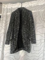 Pimkie Cardigan 36 S schwarz grau Leder Strickjacke Leipzig - Altlindenau Vorschau