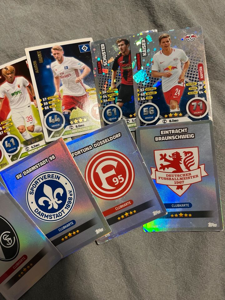 topps Fussball karten (Spieler und Vereine) in Berlin