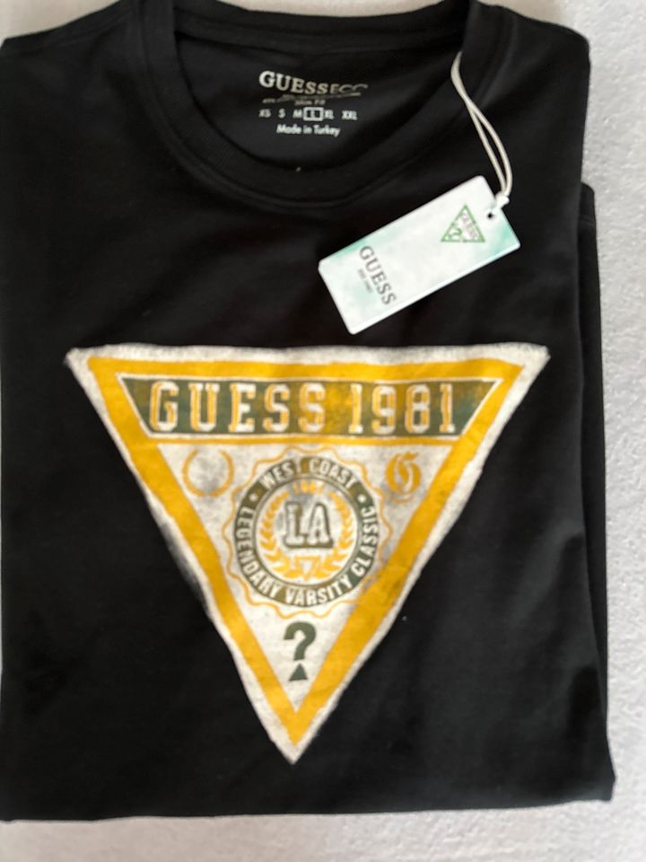 Guess T-Shirts in Olfen