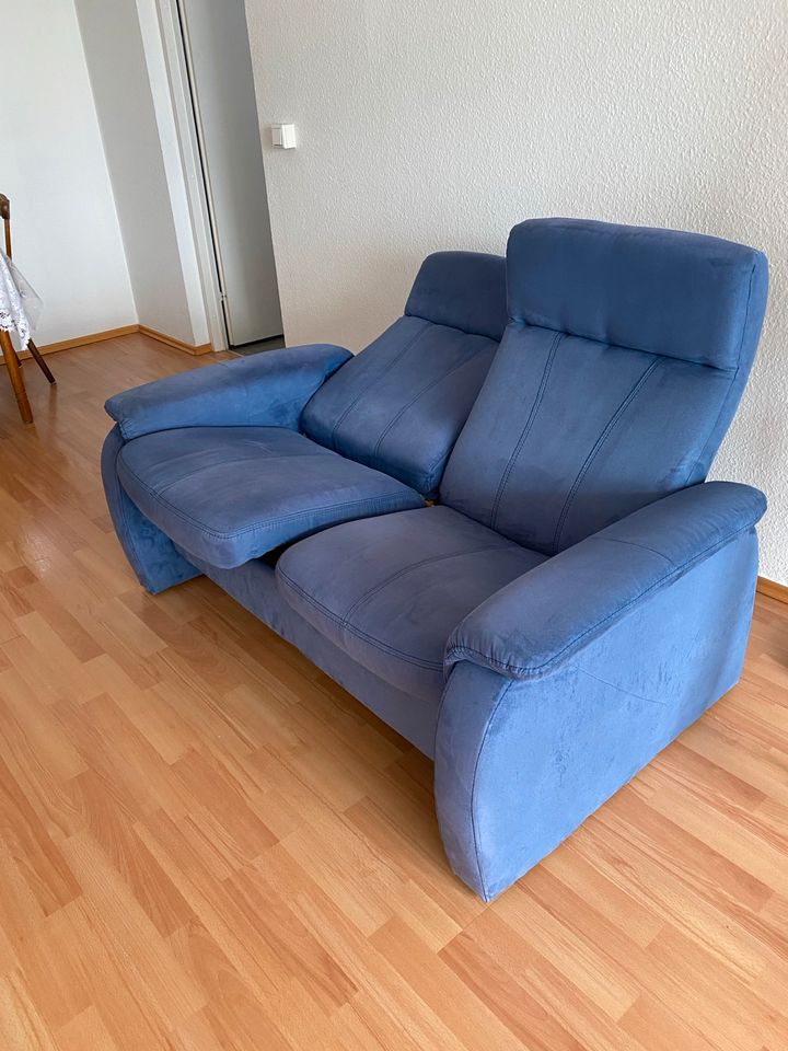 Sofa blau, praktisch! in Nürnberg (Mittelfr)