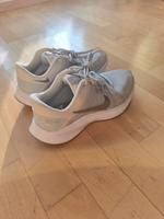 Nike Schuhe Damen Mädchen Gr.  36,5.  1x getragen Bayern - Ebersberg Vorschau