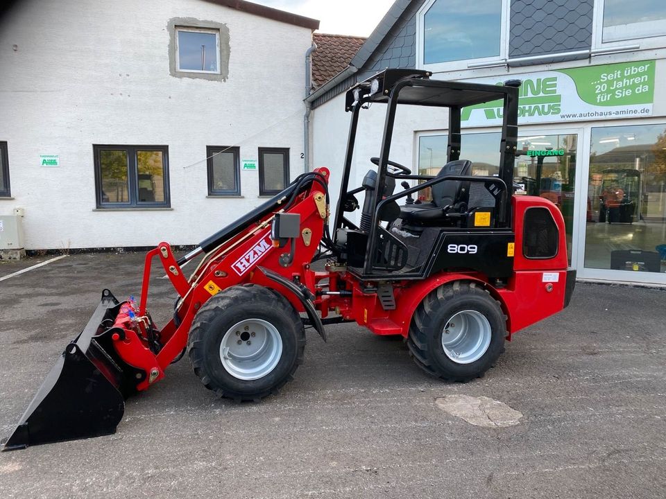 Radlader 809 Frontlader Hoflader Kompaktlader Kubota/Perkins in Teterow