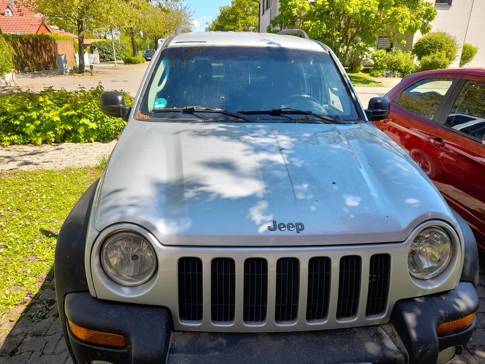 Jeep Cherokee KJ 3.7 Limited in Bad Friedrichshall