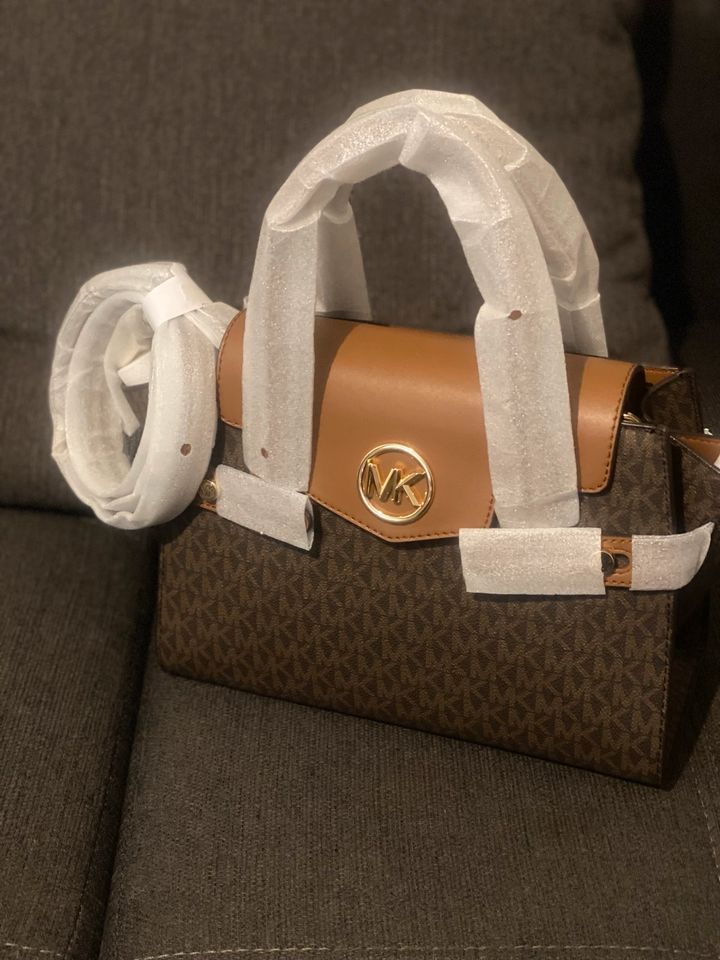 Michael Kors verschiedene Modelle in Kerpen