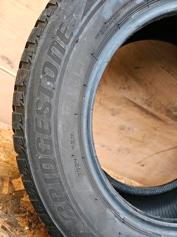 BRIDGESTONE WINTERREIFEN 2x 195/65 R15 91T . 195 65 15 in Sindelfingen