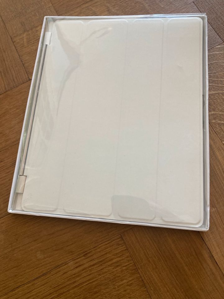 Apple iPad2 Smart Cover, neu in Wörthsee
