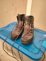 Wanderschuhe Echtleder LOWA Gr. 41 1/2 München - Ramersdorf-Perlach Vorschau