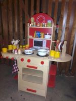 Kinderküche aus Holz mit Zubehör Hessen - Darmstadt Vorschau